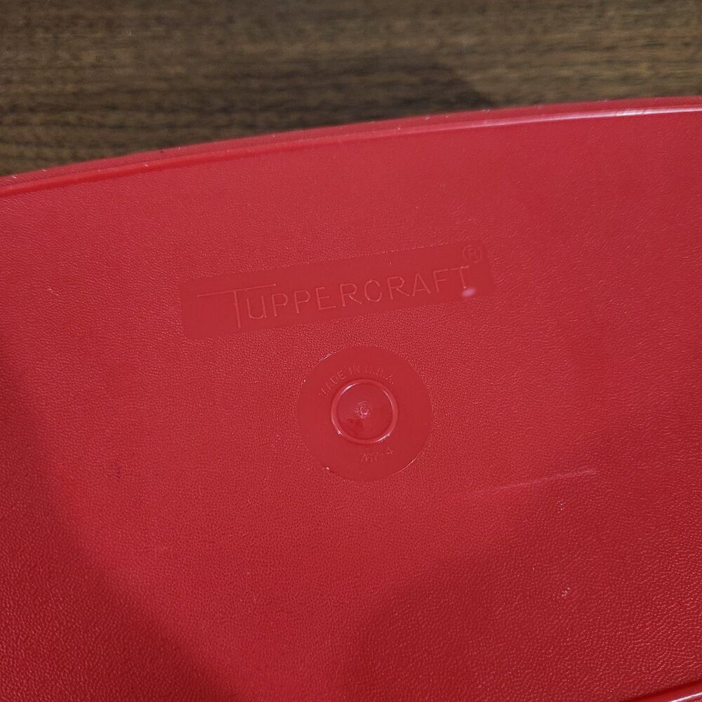 Tupperware Tuppercraft Vintage Stow N Go Craft Storage Lunch Container Red #767 - Picture 5 of 9